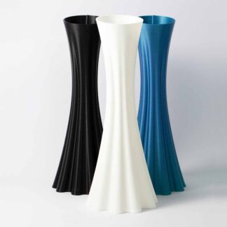Musa es el florero impreso en 3D que une arte, estilo y sostenibilidad. Una pieza única que transforma tu decoración con carácter y frescura.